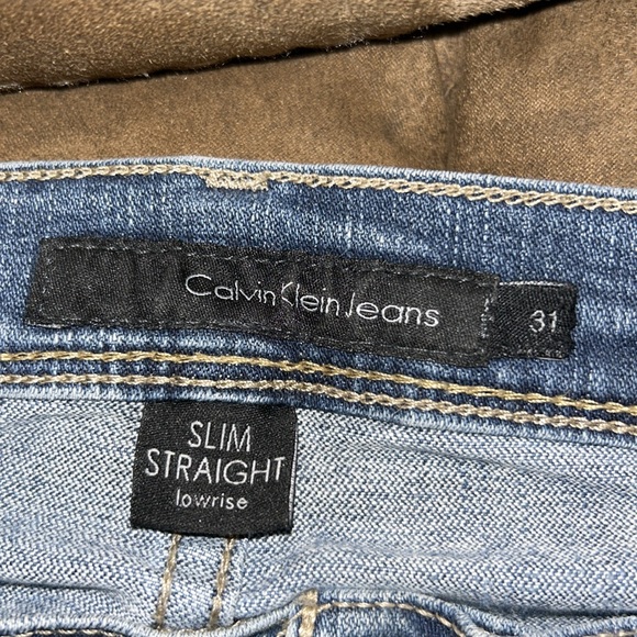 Ladies Calvin Klein jeans - Picture 5 of 5